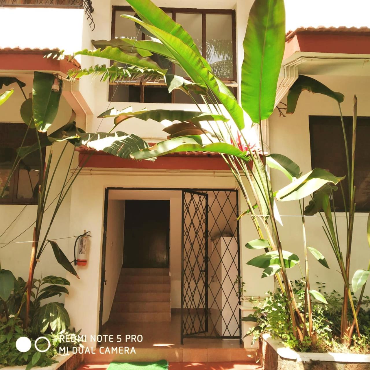 Diana Apartments Candolim Exterior foto